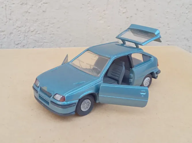Miniatura Arpra Kadett Azul Metallico