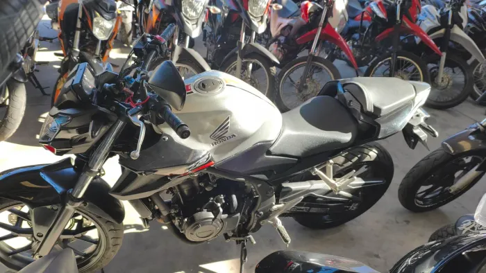 HONDA CB 500f PRATA 2021 Shalon veículos Cariacica