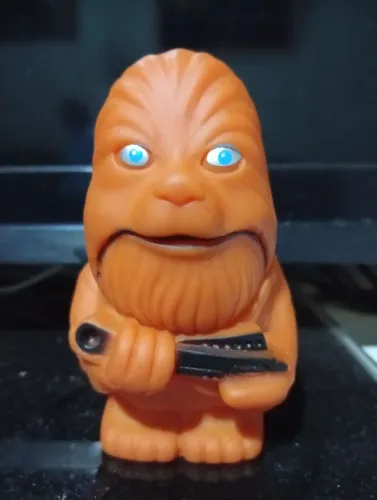 Boneco Chewbacca Star Wars vintage dos anos 90