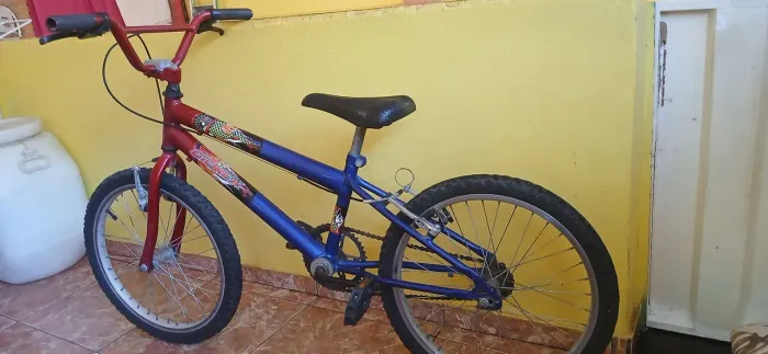 Bicicleta aro 20 infantil média