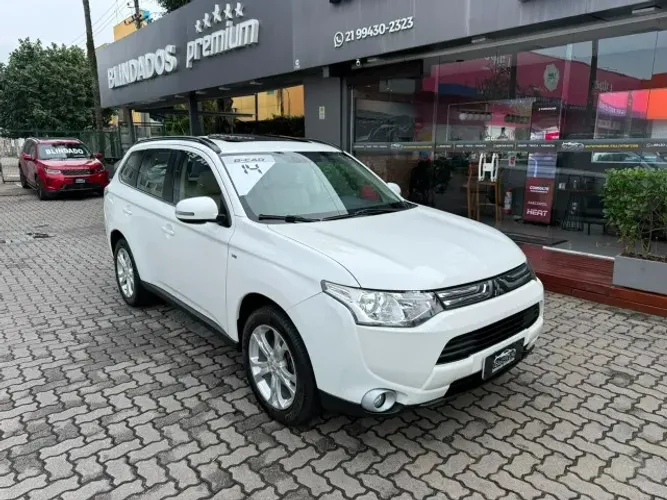 Mitsubishi Outlander 3.0/ GT 3.0 V6 Aut. 2014