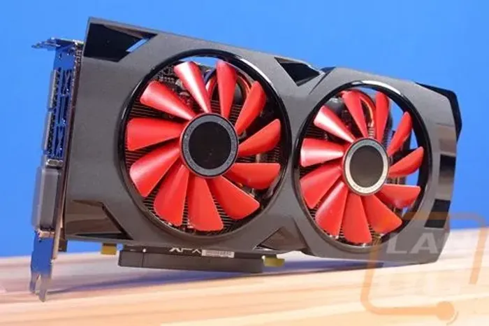 PLACA DE VIDEO AMD RX 570 XFX