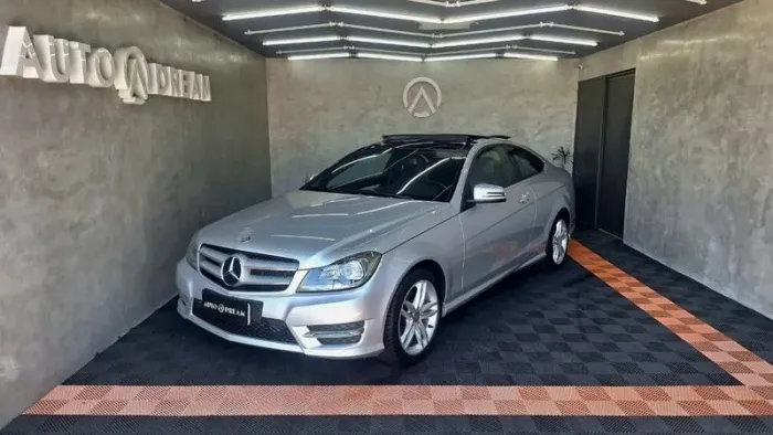 Mercedes-Benz C-180 CGI Coupe Sport 1.6 TB 16V Aut. 2014