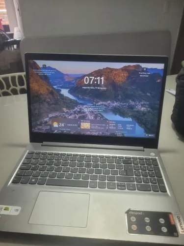 NOTEBOOK LENOVO