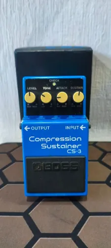 BOSS CS-3