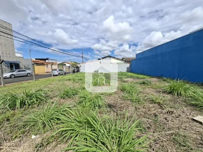 Terreno para locação no bairro Jardim das Palmeiras