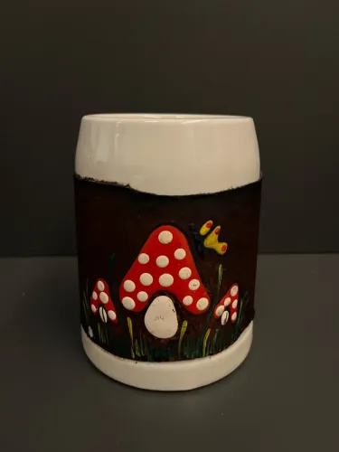 Caneco / copo decorativo de Blumenau com couro