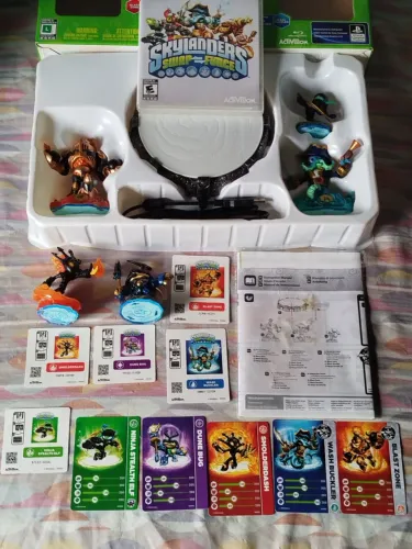 Jogo PS3 Skylanders Swap Force Starter Pack + 2 personagens extras 100% completo 