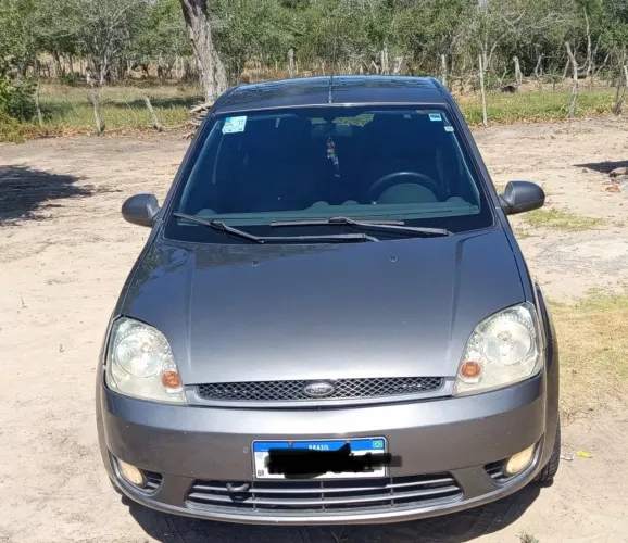 Ford Fiesta Class 1.6 8V 98cv 5P 2004