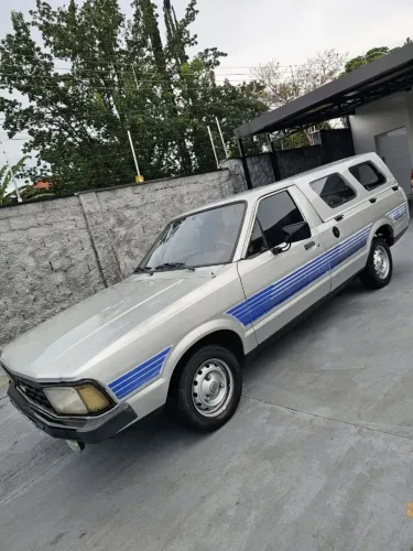 Ford Pampa L 1.6 (álcool) 1989