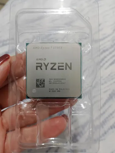 Opção 1 (Mais direto): Processador AMD Ryzen 7 5700X - Perfeito Estado