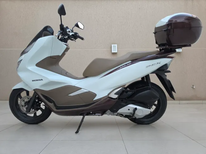 PCX DLX 150 2020 única dona