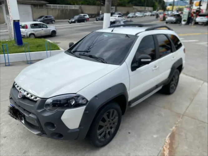 Fiat Palio Weekend Adventure Locker 1.8 Flex 2019