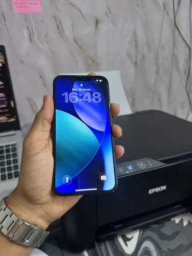 iPhone 13 128GB - Todo original 