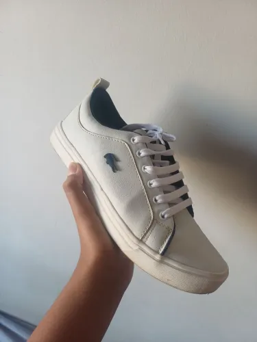 Tênis da lacoste primeira linha usado uma vez por 100
