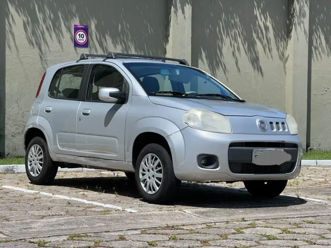 Fiat Uno Vivace/rua 1.0 EVO Fire Flex 8V 5P 2013