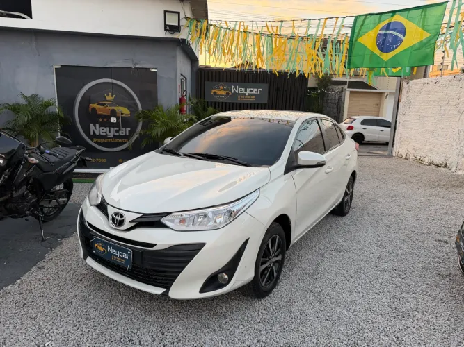 Toyota Yaris XL Sedan 1.5 Flex 16V 4P Aut. 2020