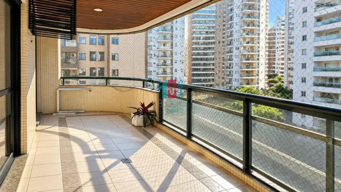 Recreio dos Bandeirantes | Apartamento 4 quartos, sendo 1 suite