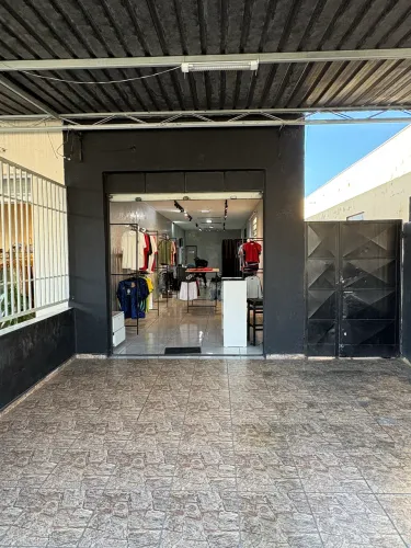 VENDO BARBEARIA COMPLETA COM LOJA DE ROUPAS ADULTO/INFANTIL