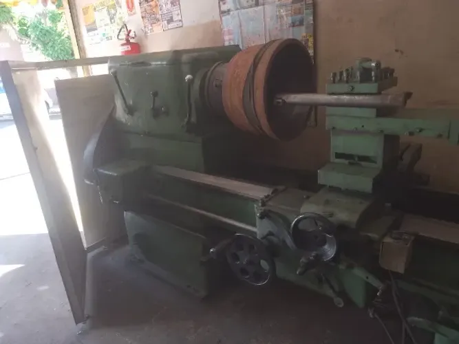 Torno mecânico porte grande