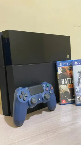 PS4 1TB + 2 JOGOS DE BRINDE + 1 CONTROLE ORIGINAL