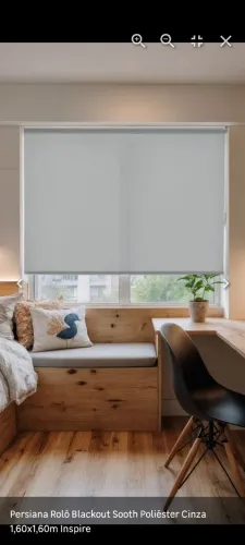 Persiana blackout em rolo 1,60x1,60