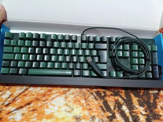 Teclado Mecânico Redragon s108