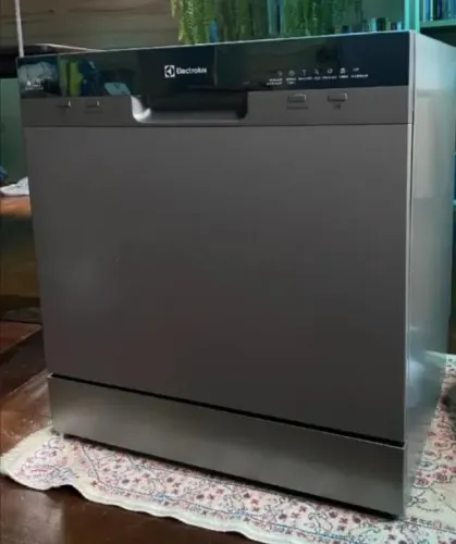 Lava-Louça Electrolux 8 Serviços Inox, 127V