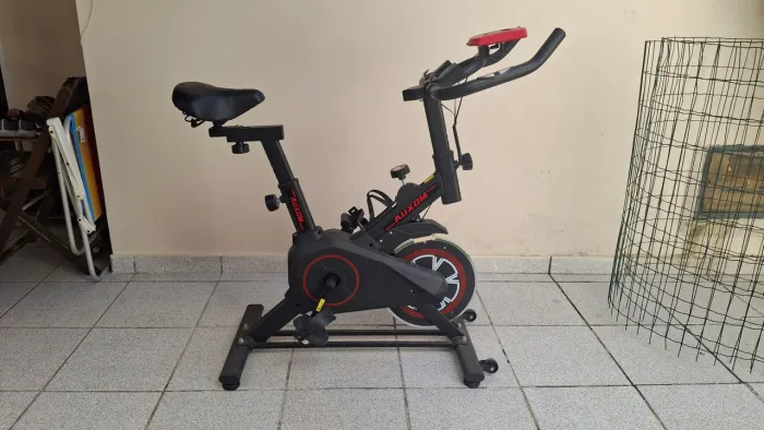 Bicicleta ergometrica com pouco uso