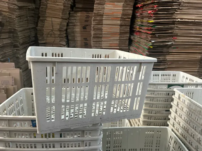 Caixas de plástico