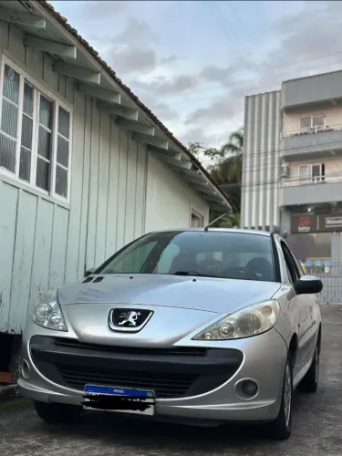 Peugeot 207 XR Sport 1.4 Flex 8V 5P 2010