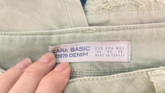 Calça jeans Zara tamanho 36 como nas fotos