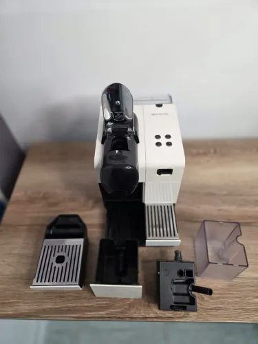 Nespresso Lattissima