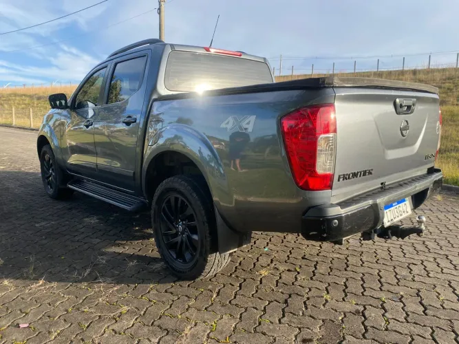 Nissan Frontier LE CD 4X4 2.3 Bi-TB Diesel Aut. 2020