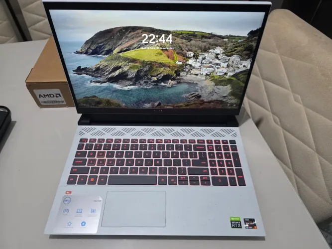 Notebook gamer Dell g15 5525 Ryzen 7 6800H 16gb ram DDR5 512 ssd NVMe