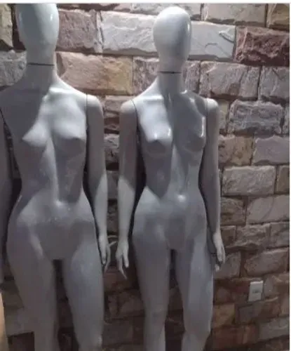 Manequim de corpo inteiro 
