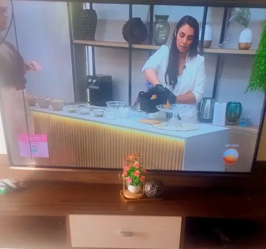 TV 45 polegadas p vender logo, wpp *63