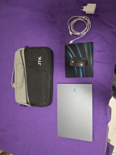 Notebook samsung book 4