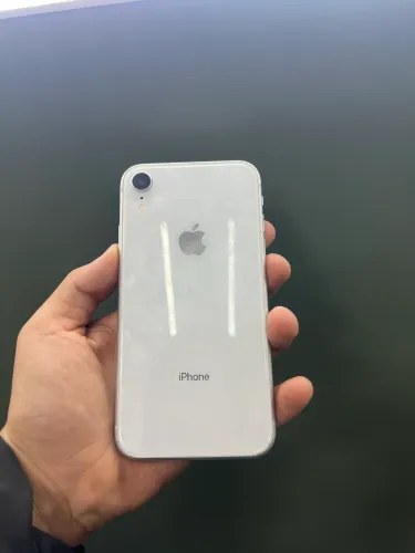 iPhone XR com 3 meses de garantia 