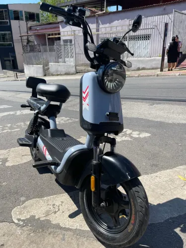 Bicicleta Elétrica Scooter J10 800w Cor Cinza