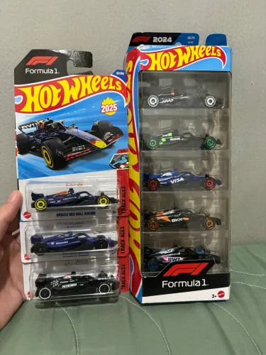 Lote Hot Wheels F1 2024 (Formula 1) + Brinde