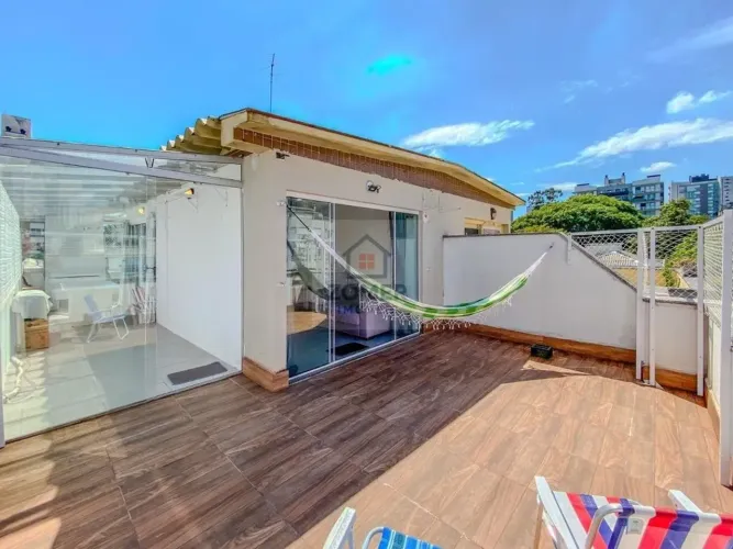 Cobertura Duplex com 157 metros 2 quartos 1 vaga no bairro Mont Serrat - Porto Alegre - RS