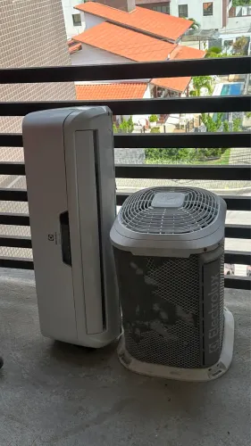 Vendo ar condicionado Electrolux 12 mil Btus Top de linha. 