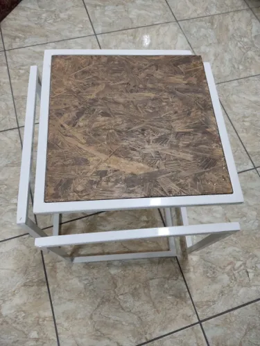 ?Mesa de Centro Estilo Industrial - Estrutura em Ferro e Madeira