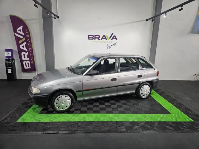 Chevrolet Astra GLS 2.0 MPFI 1995