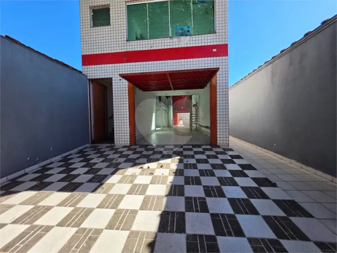 Prédio inteiro à venda ou para locação em Vila genioli - SP