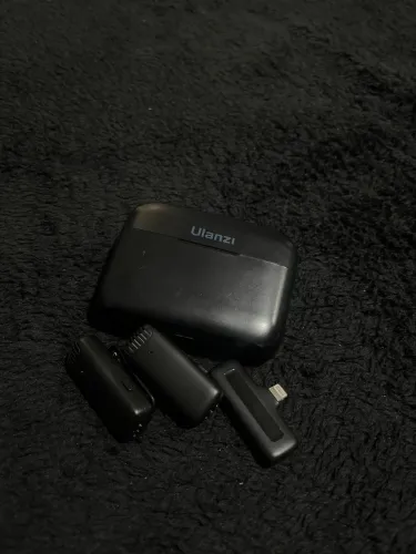Microfone Sem Fio Ulanzi J12 para iPhone (Lightning) - Excelente Estado