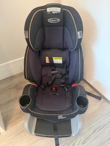 Cadeirinha Graco 4Ever Extend2Fit 4 em 1