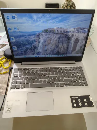 Notebook Lenovo