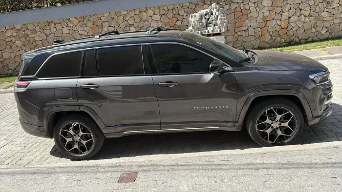 Jeep Commander Overland T270 1.3 TB Flex AUT 2023